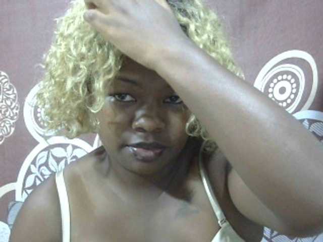 May-sexy's BongaCams show and profile