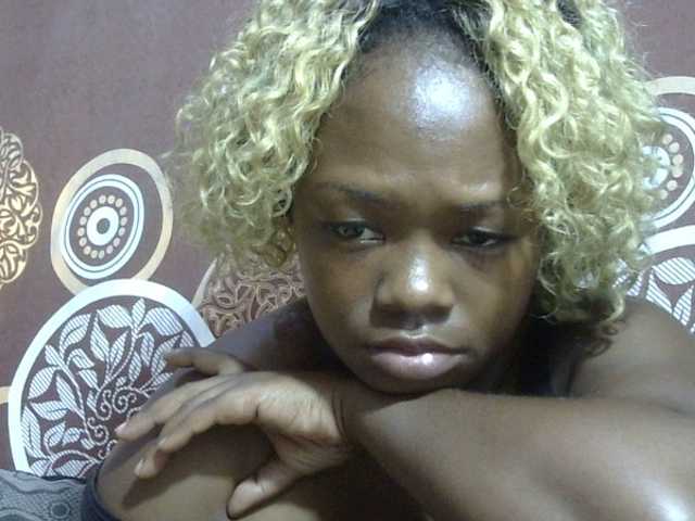 May-sexy's BongaCams show and profile