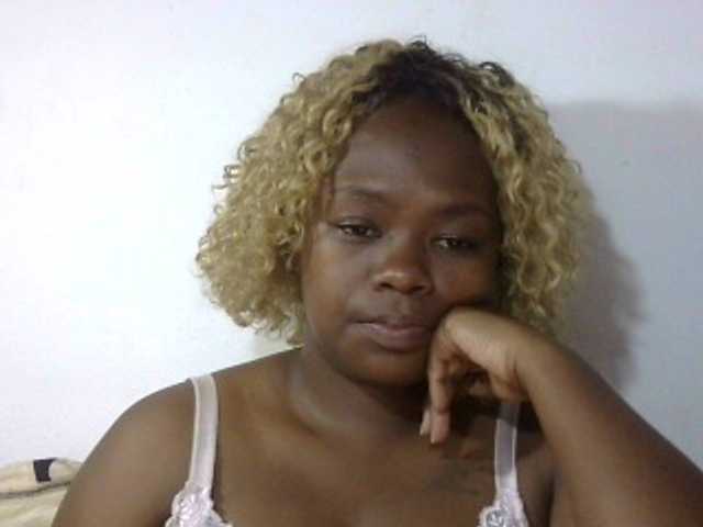 May-sexy's BongaCams show and profile