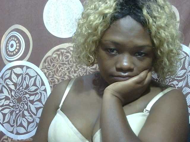 May-sexy's BongaCams show and profile