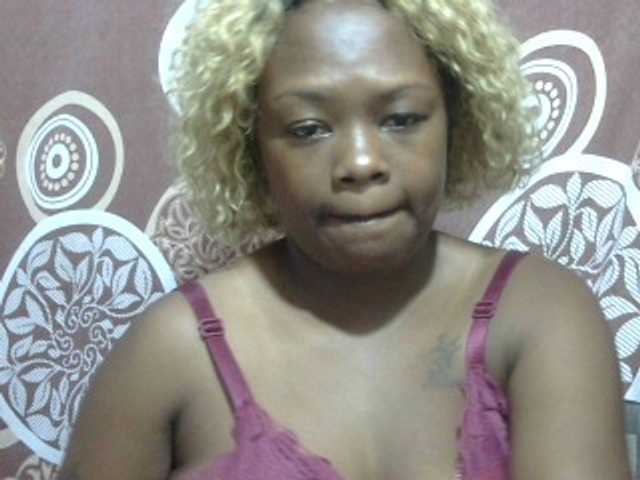 May-sexy's BongaCams show and profile