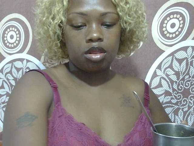 May-sexy's BongaCams show and profile