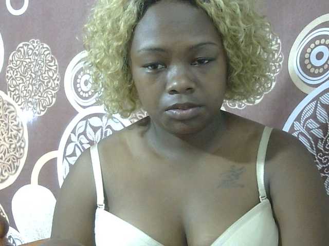 May-sexy's BongaCams show and profile