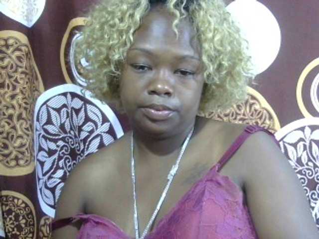 May-sexy's BongaCams show and profile