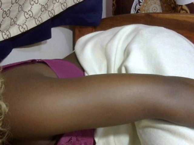 May-sexy's BongaCams show and profile