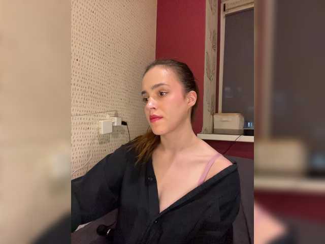 Kendrali's BongaCams show and profile