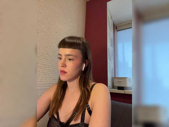 Kendrali's BongaCams show and profile