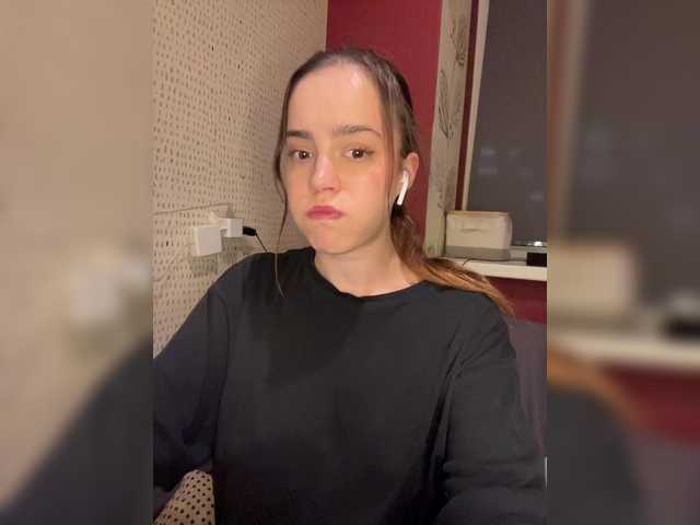 Kendrali's BongaCams show and profile