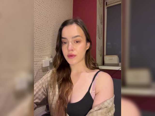 Kendrali's BongaCams show and profile