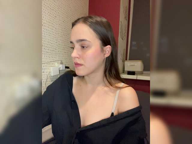 Kendrali's BongaCams show and profile