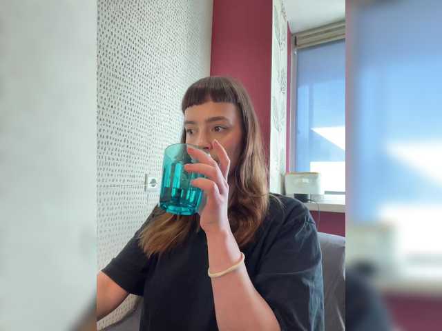 Kendrali's BongaCams show and profile