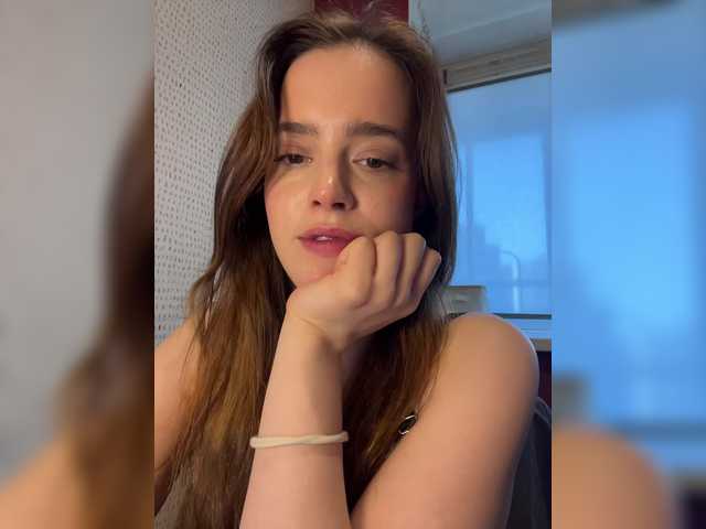 Kendrali's BongaCams show and profile