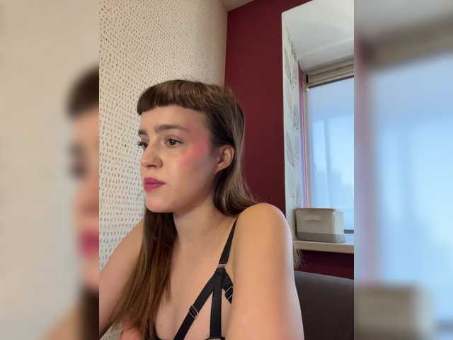 Kendrali's BongaCams show and profile