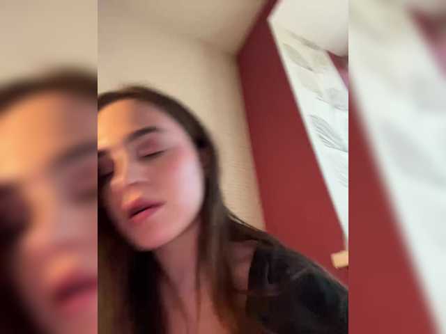 Kendrali's BongaCams show and profile