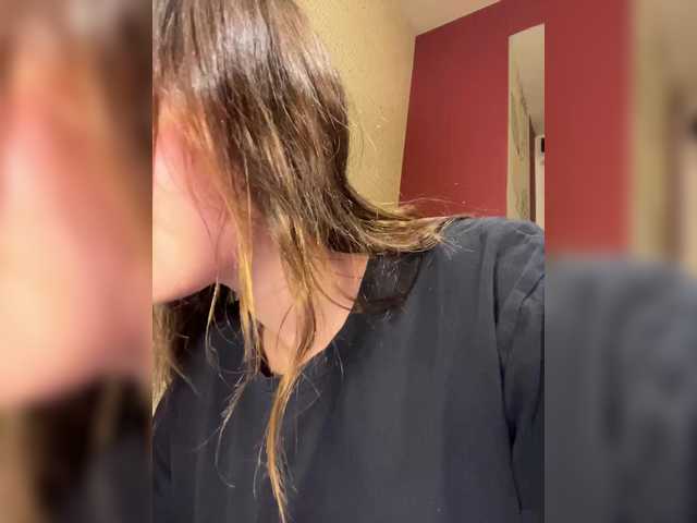 Kendrali's BongaCams show and profile