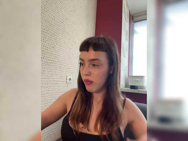 Kendrali's BongaCams show and profile