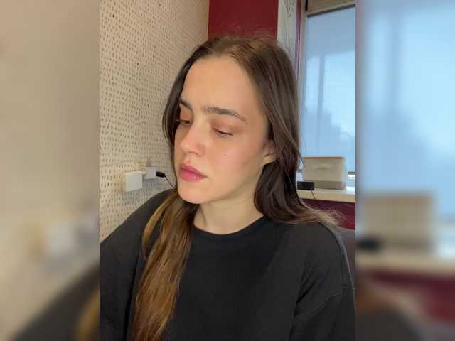 Kendrali's BongaCams show and profile