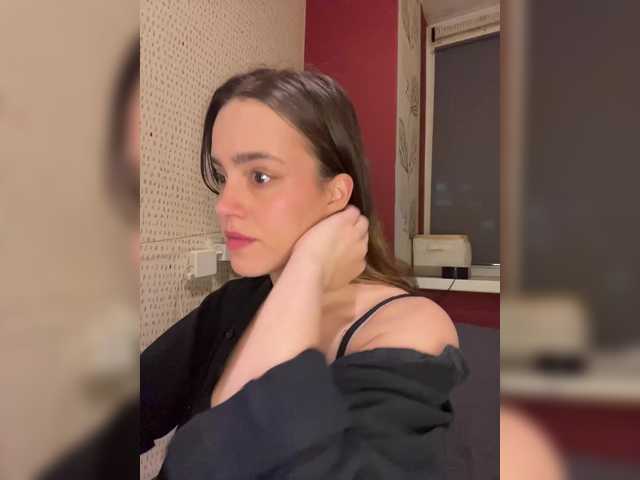 Kendrali's BongaCams show and profile