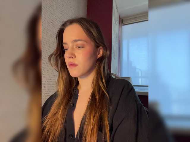 Kendrali's BongaCams show and profile