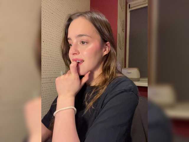 Kendrali's BongaCams show and profile