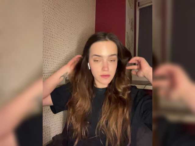 Kendrali's BongaCams show and profile