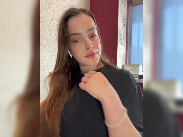 Kendrali's BongaCams show and profile