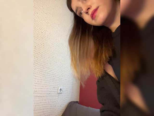 Kendrali's BongaCams show and profile