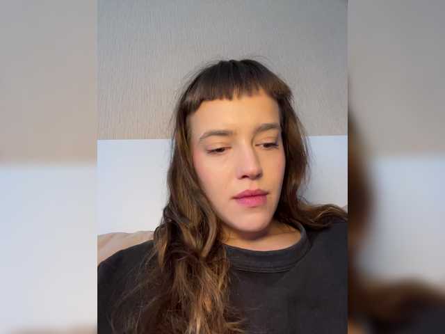 Kendrali's BongaCams show and profile