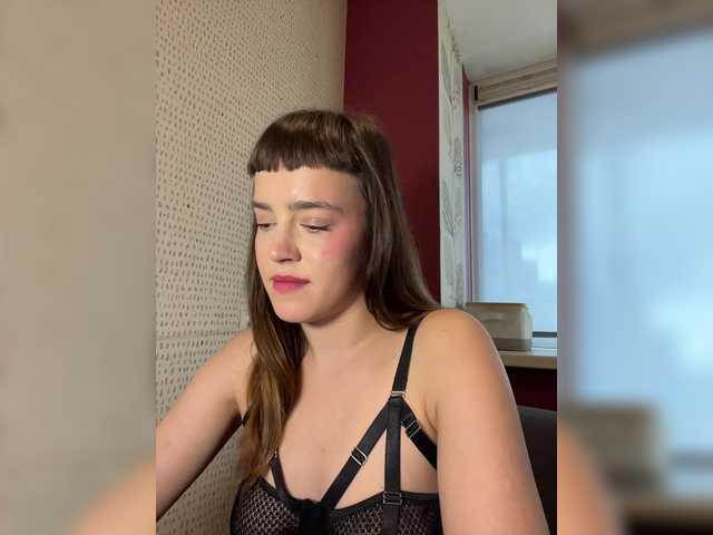 Kendrali's BongaCams show and profile