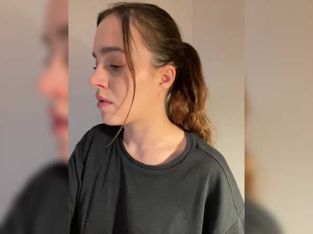 Kendrali's BongaCams show and profile