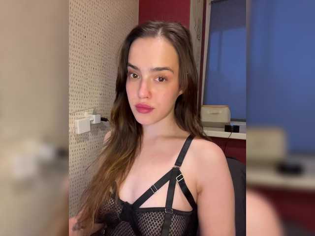 Kendrali's BongaCams show and profile