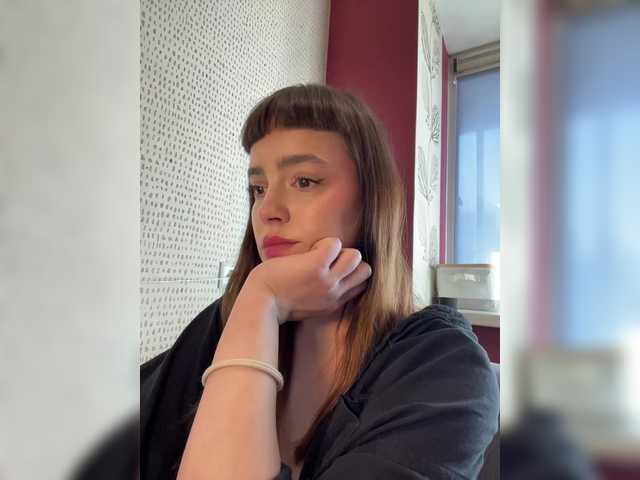 Kendrali's BongaCams show and profile