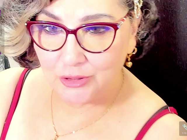 cataleya-mom's BongaCams show and profile