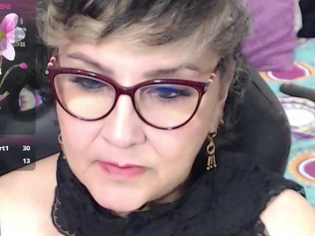 cataleya-mom webcam bongacams model stream image