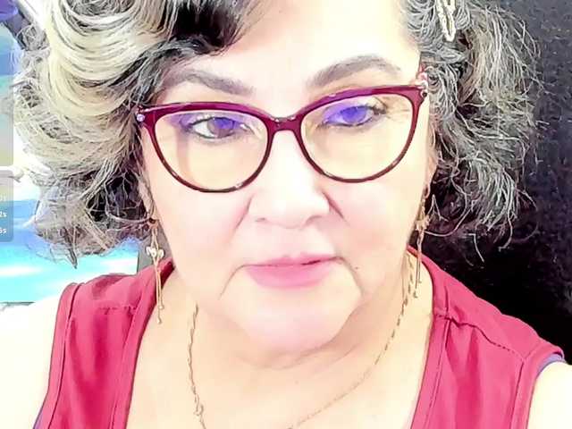 cataleya-mom's BongaCams show and profile