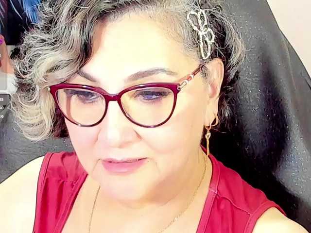 cataleya-mom's BongaCams show and profile