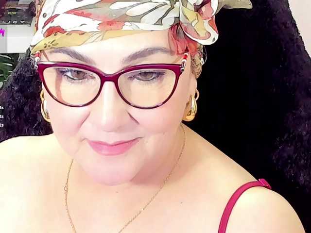 cataleya-mom's BongaCams show and profile