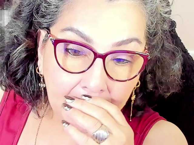 cataleya-mom's BongaCams show and profile