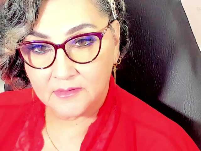 cataleya-mom's BongaCams show and profile