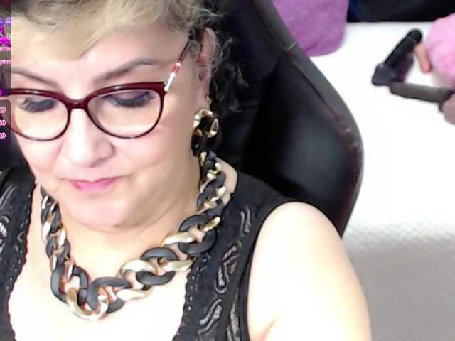 cataleya-mom on BongaCams 