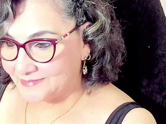 cataleya-mom live cam