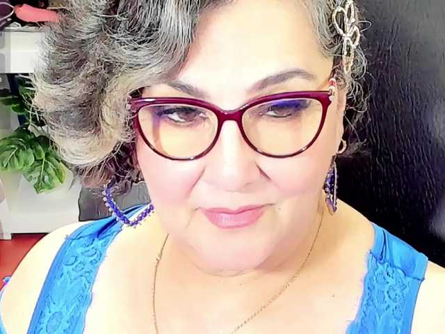 cataleya-mom's BongaCams show and profile