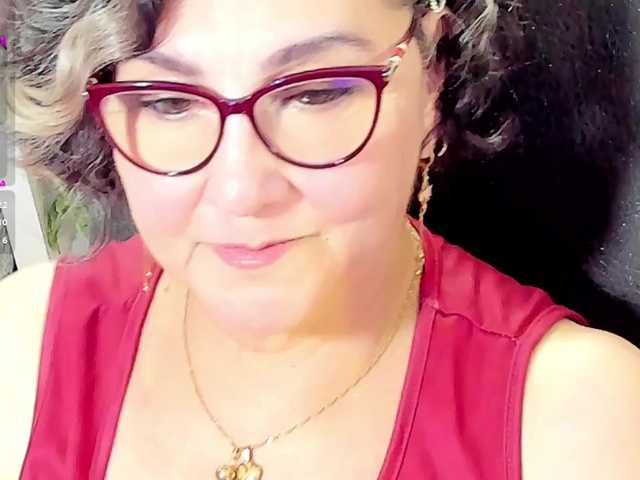 cataleya-mom's BongaCams show and profile