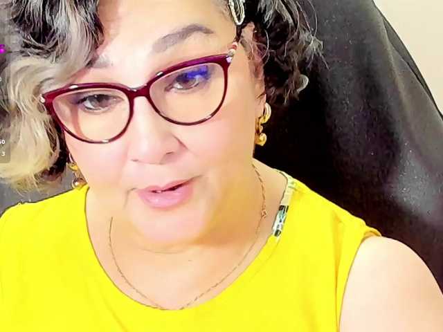 cataleya-mom's BongaCams show and profile