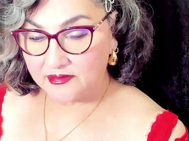 cataleya-mom's BongaCams show and profile