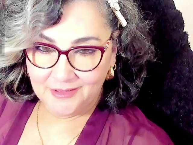 cataleya-mom's BongaCams show and profile