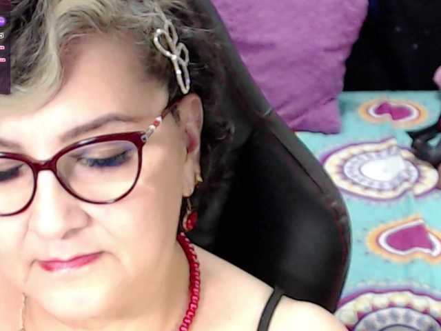 cataleya-mom on BongaCams 