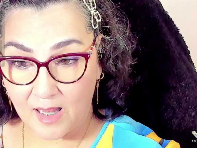 cataleya-mom's BongaCams show and profile