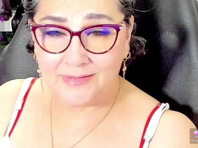 cataleya-mom's BongaCams show and profile