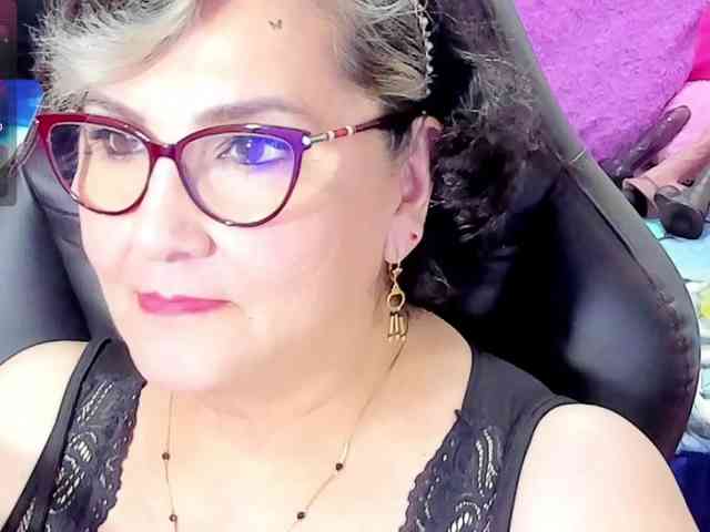 cataleya-mom webcam